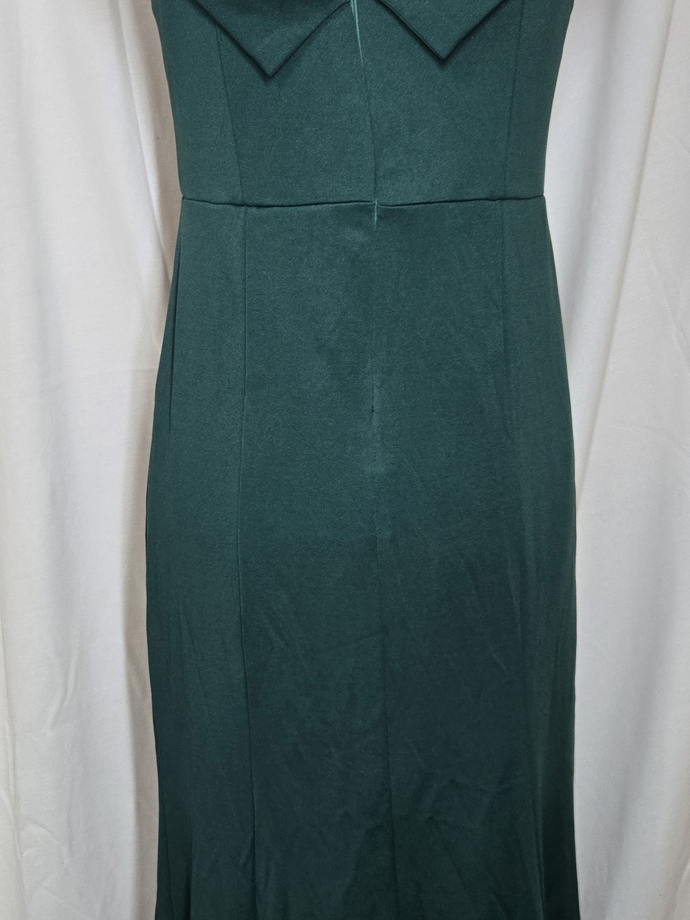 Forest Green Fitted Maxi Dress - Picture 4 of 8